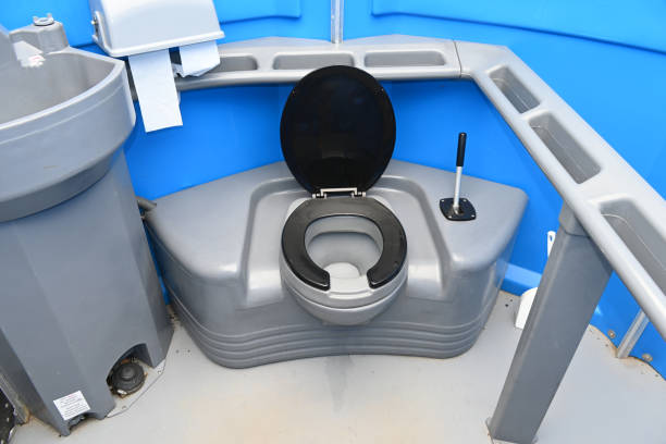 Best Emergency porta potty rental  in Goshen, IN